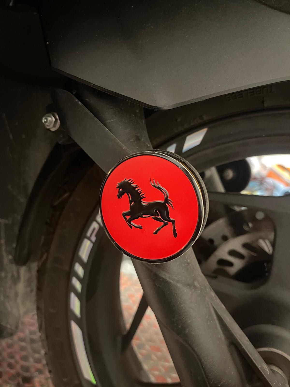 Reflektör Ferarri Logo Kabartmalı KIRMIZI